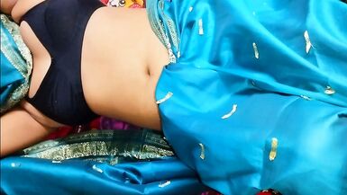 Indian Muslim wife fucked in ass and pussy by stranger - 1 image