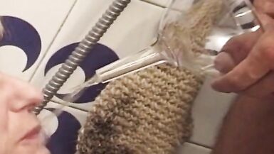 A woman wakes up the inexperienced stud with a blowjob and gets her - 14 image