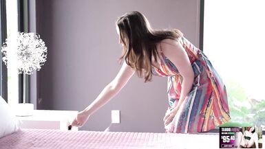 Amiee Cambridge in Fucking My Stuck Step Sister - 6 image