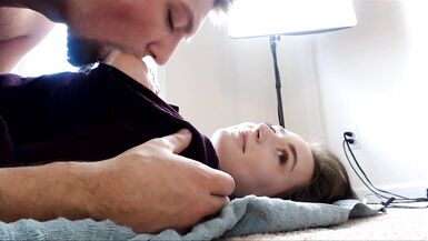 Papa qui allaite à lâge adulte