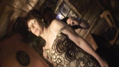 Inexperienced guy fucks mature lady on pub table - 2 image