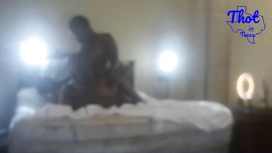 Thot in Texas - Chatte baisée pendant quelle mange une chatte poilue - 12 image