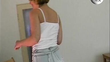 hier klatscht es richtig, sabrina milf 34 wird richtig durchgebumst - 4 image