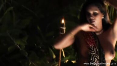 Eastern Indian Dancer Exposed while enjoying the ritual - 7 image
