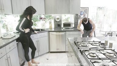 Becky Bandini Caliente paso mamá ayuda y Teach - 2 image
