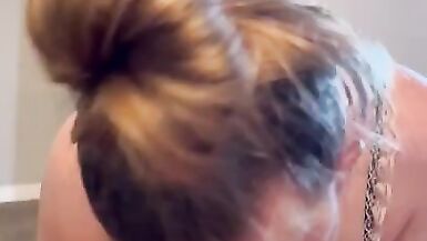 HOTT STEPMOM HUNGRY FOR SOME CUM - 3 image