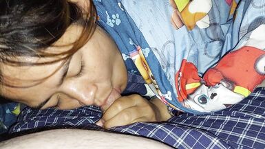 Asiatique Fellation Reine CUMSLUT WIfe - 3 image