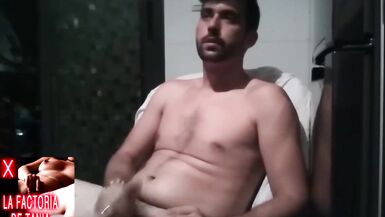 His stepmother is very sexy and ends up spreading her legs for him - 2 image