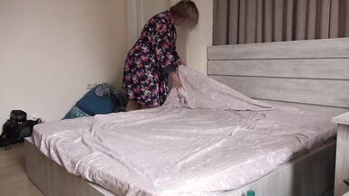 Koca götlü bir milf.