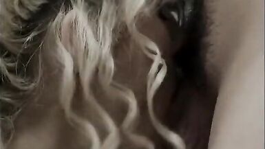 Sexy butt amateur blonde babe sucks and fucks a hard cock - 9 image