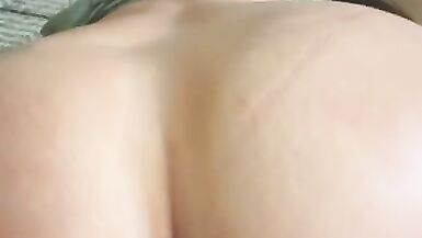 Big booty milf rides reverse cowgirl and takes a facial - 12 image