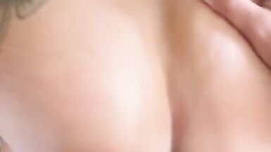 Big booty milf rides reverse cowgirl and takes a facial - 6 image