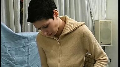 Die hat doch noch nie einen schwanz gesehen oder? german, retro, german amateur, Anal, Pussy, wet pussy, Milf, hot milf