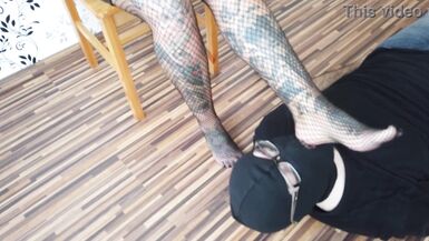 Blonde tattooed lady and her foot slave - 6 image