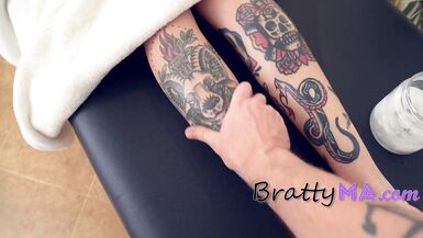 Tight lipped step MOM rides son after a massage - 5 image