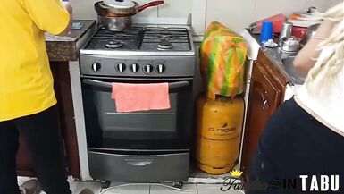 Real Thick Ass Wife Gets Fucked Raw By Her Husband's Best Friend - 2 image