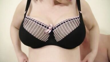British big boobs Milf Lady Josephine James very pregnant - 4 image