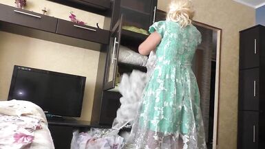 the milf's usual household chores turned into anal sex when she showed her big ass - 5 image