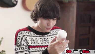 Kinky family played with new Christmas toys before a group holiday action