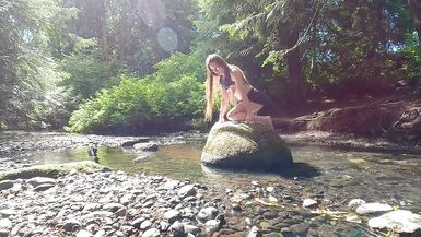 Longpussy on the Creek. Piercings and Posing on a nice Day. - 7 image