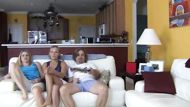 Deal - Fuck to orgasm with super horny MILF - 4 image