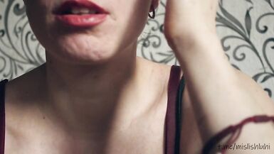 Notes dune jeune salope ou comment tout le monde ma baisée avec une grosse bite