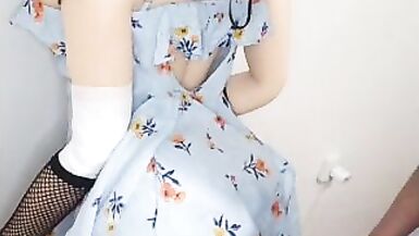 Venezuelan girl with impressive curves agrees to fuck without a condom - 5 image
