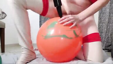 Fuck Ball fetish  blowingUp ball squirting spreading on clit - 11 image