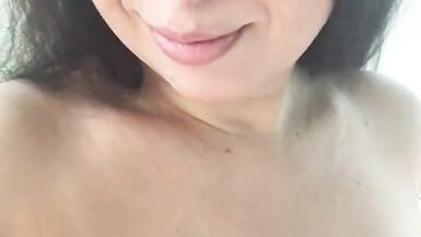sexy latina milf balconi masturbations - 2 image