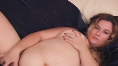 Masturbation With A Horny BBW Amateur Babe relaxing session - 6 image