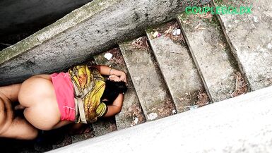 Komal ne devar ko chupke se sidiye ke get me bulaya - 4 image