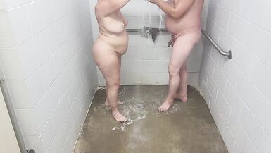 Husband and blonde wife showering - 2 image
