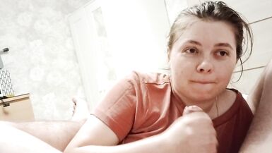Sexy MILF sucked a beautiful dick - 14 image