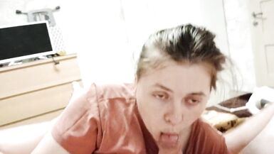 Sexy MILF sucked a beautiful dick - 9 image