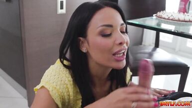 Brad Sterling licks and play Anissa Kate's clit - 12 image