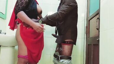Boss had sex inside the office bathroom with Hot Milf - 10 image
