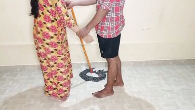 Kamwali Aunty Ko Land Chuswa Kar Dinbhar Chodayi Pelam Kiya - Queen Rima - 3 image