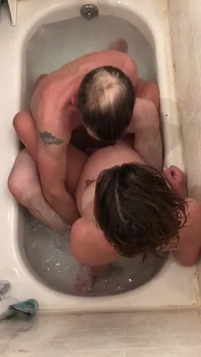 Хардкорный секс с беременной женщиной с большими сиськами Haley Cummings в ванной - netpsoriaza.ru Хардкорный секс с беременной женщиной с большими сиськами Haley Cummings в ванной - netpsoriaza.ru