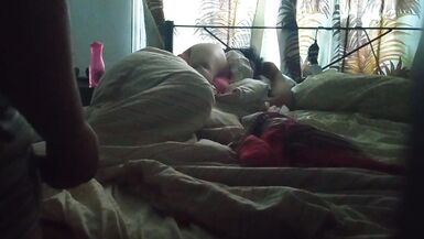 Mi padrastro entra a mi cuarto mientras disfruto la siesta - 5 image