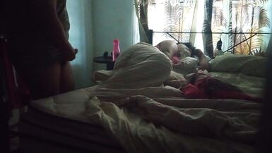 Mi padrastro entra a mi cuarto mientras disfruto la siesta - 6 image