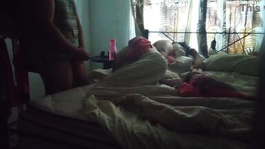 Mi padrastro entra a mi cuarto mientras disfruto la siesta - 7 image