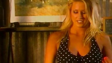 Blonde and brunette licking and fingering eager pussies - 3 image