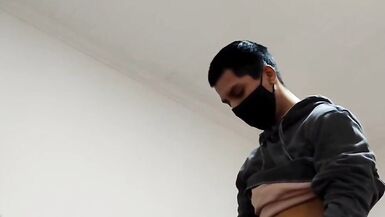 Jovencito rompiendole el oyo a escort madura - 10 image