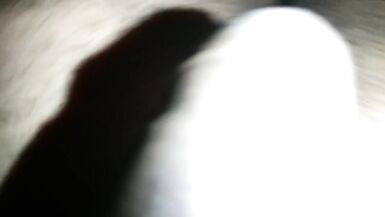 Choti bhen ko raat k andhere mai bulakr kamre mai choda hindi audio. - 15 image