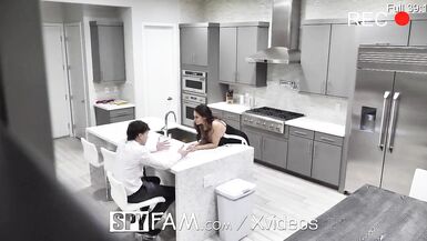 SPYFAM Horny Step Mom Fucked On Valentines Day - 5 image