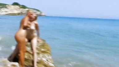 Beautiful blonde milf Mallory Moore is doing some anal exercise at the beach - 4 image