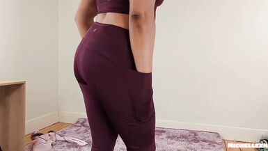 Hot milf gym clothes try on haul - 11 image