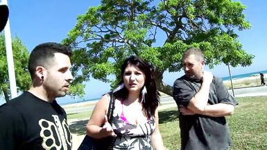 Mylene est daccord pour un plan à trois mais pas pour un plan à quatre