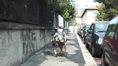 Lesbian sex between milfs!