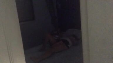 Caught in the act by the brother-in-law fell on the rod